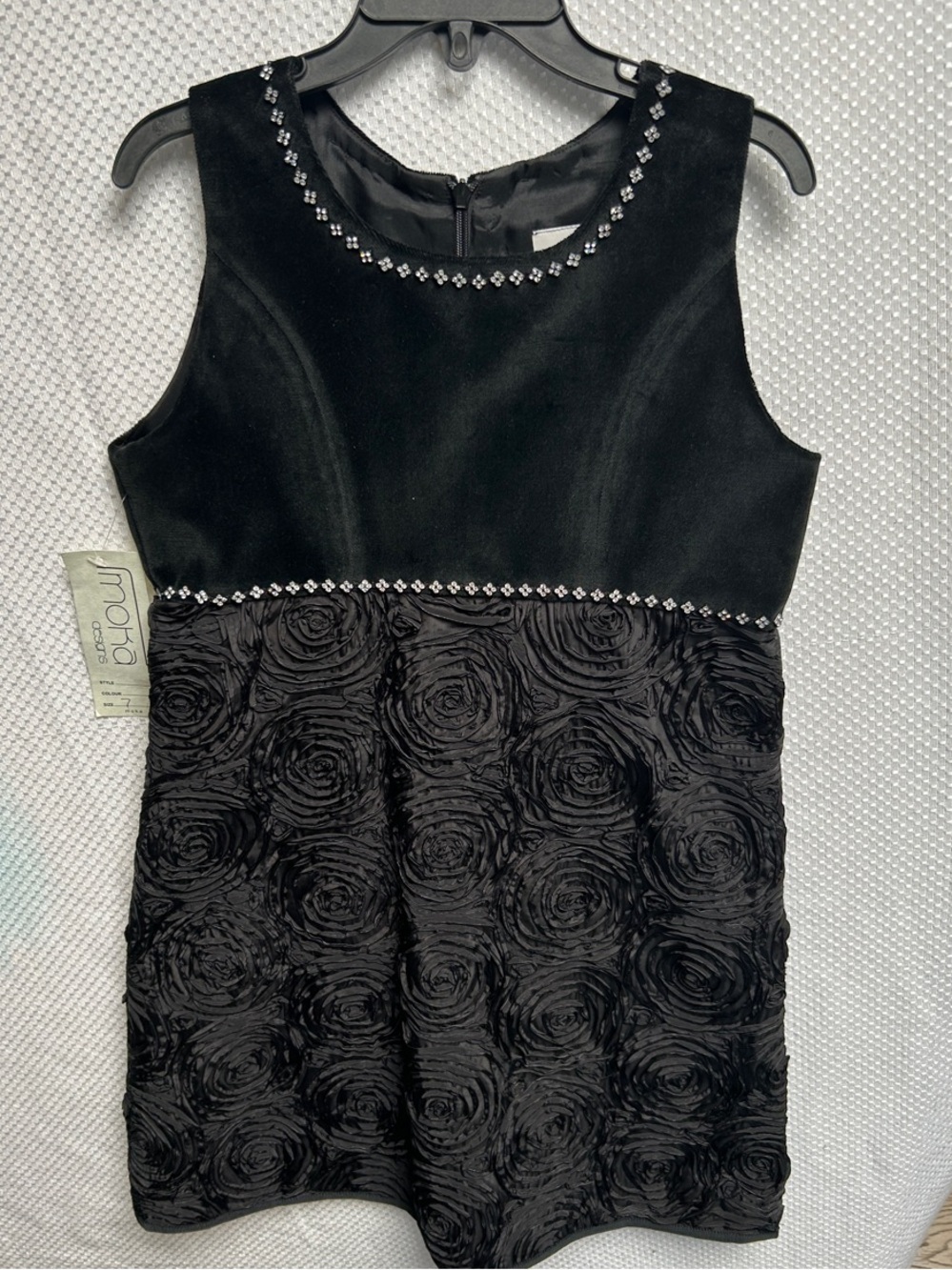 Black Sleeveless Rosette Party Dress with velvet bodice & Jewel Trim Canada. NWT